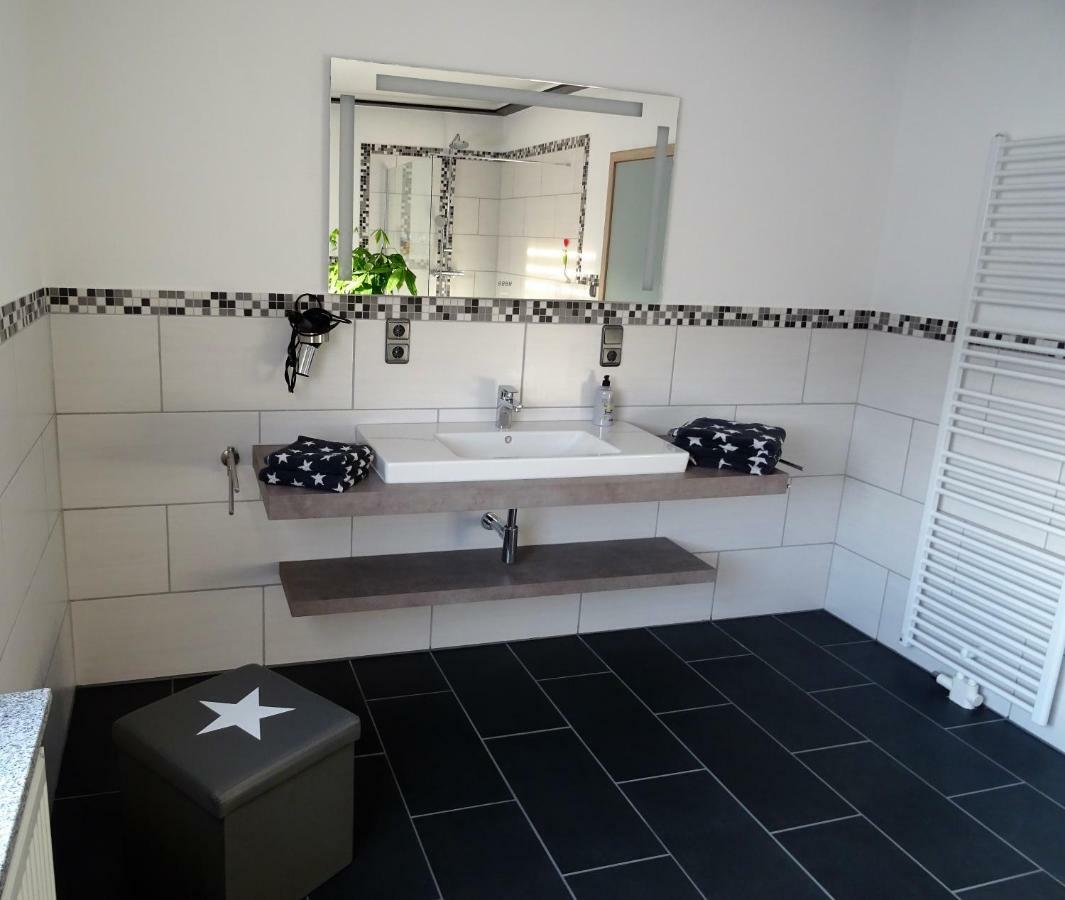 Haus Am Sonnenberg Apartman Ulmen Kültér fotó